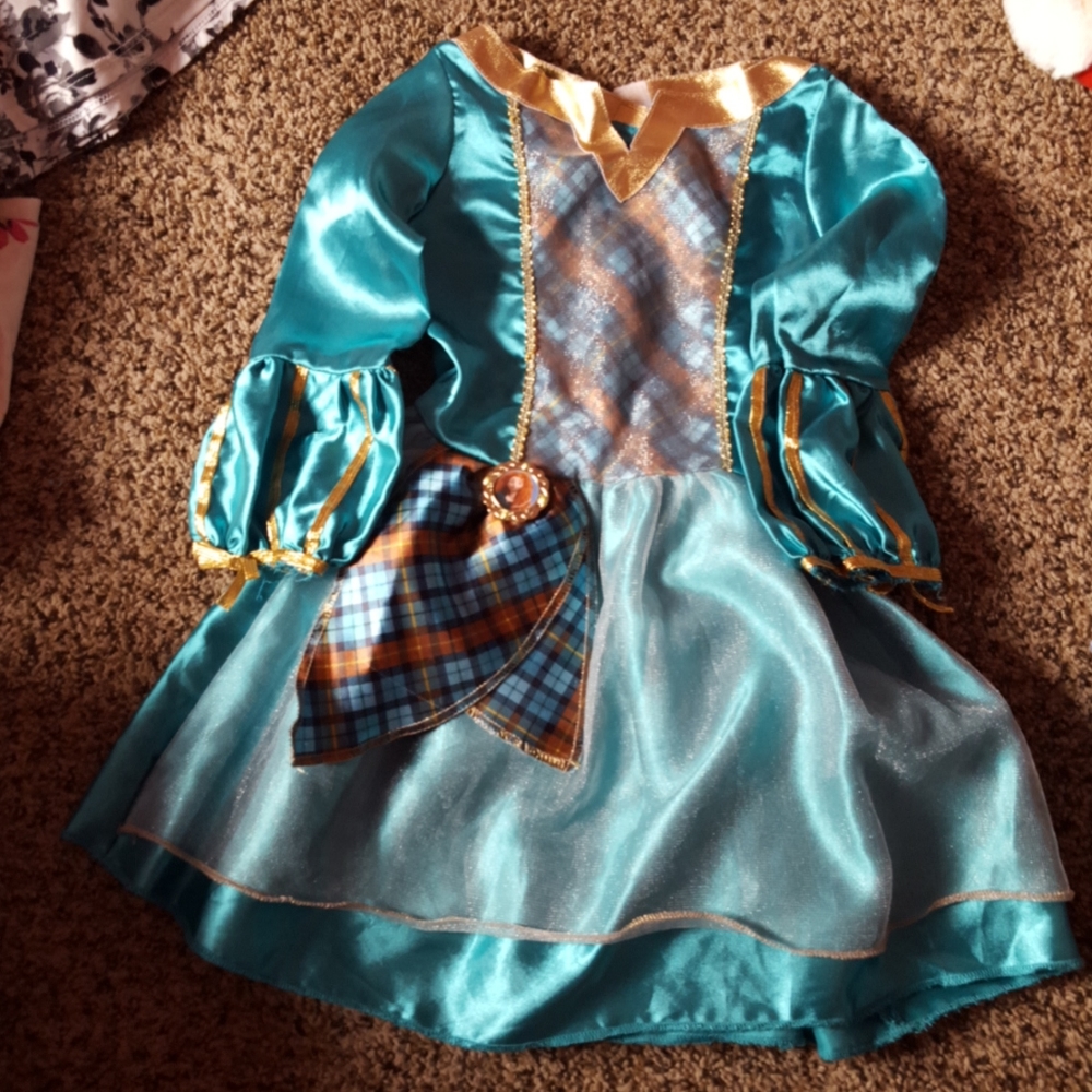 Brave costume or dress up clothes